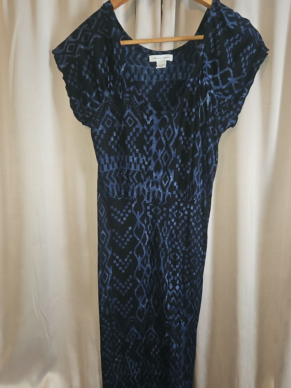 Nomadic Traders XL Stretchy Navy and Blue Geometric Boho Maxi Dress